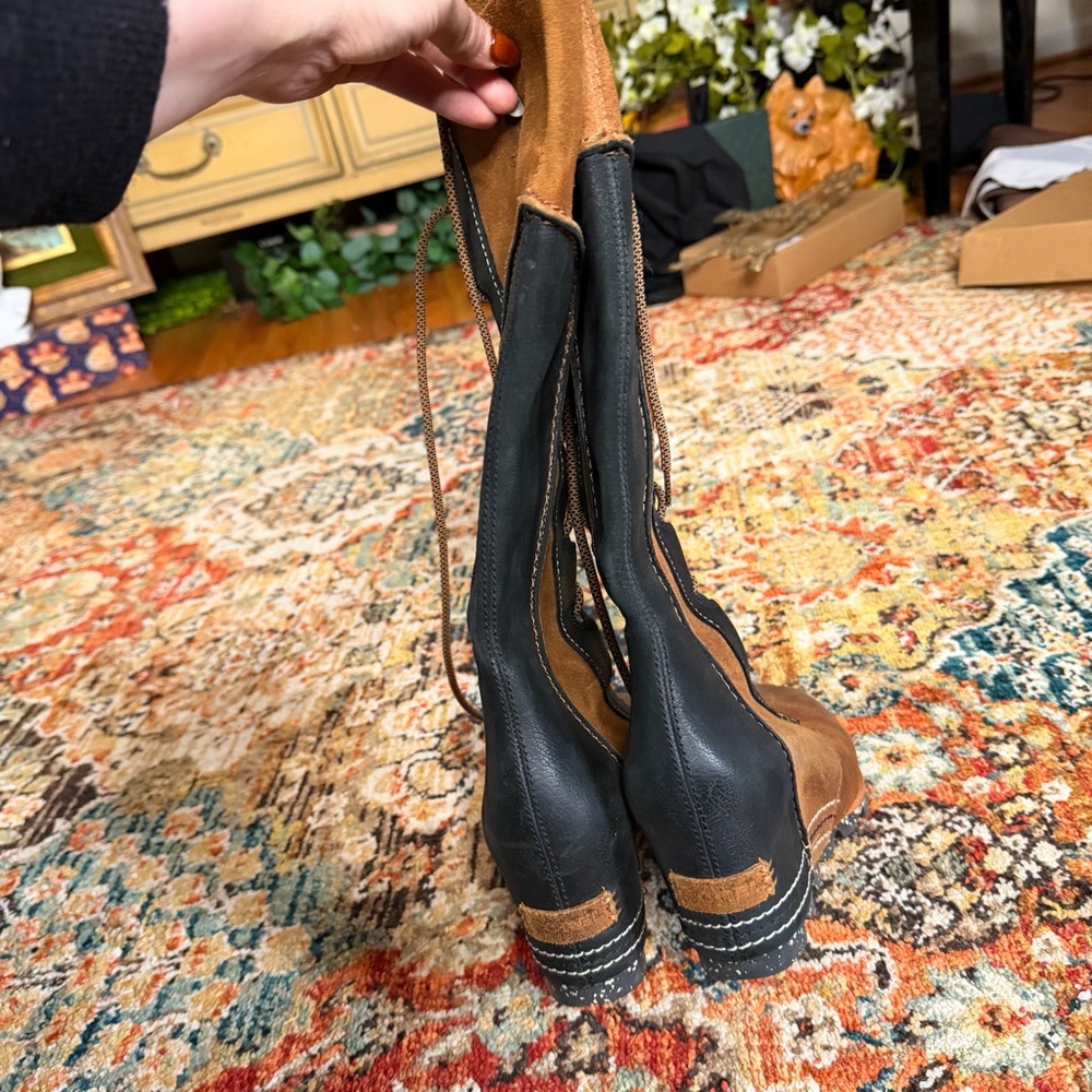Women's Tall Lace-Up Brown Suede Boots - Picture 4 of 8